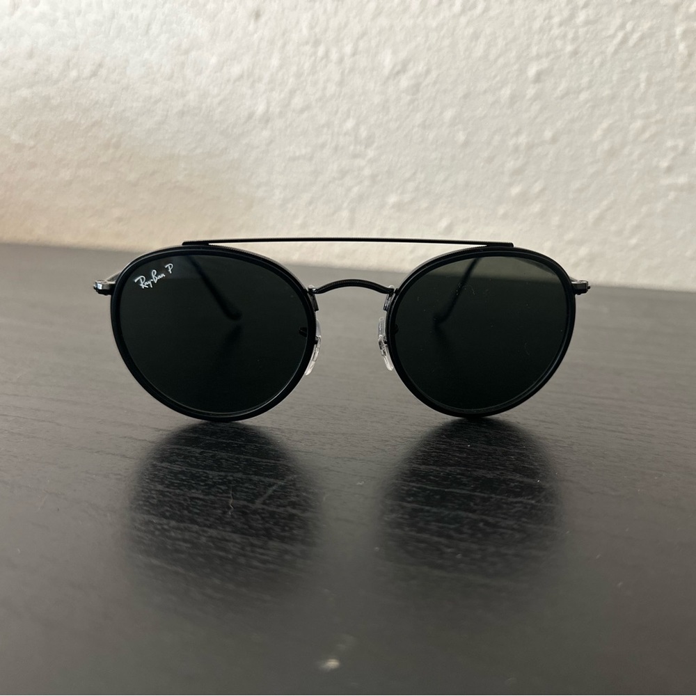 Ray Ban - Black Round Double Bridge Sunglasses